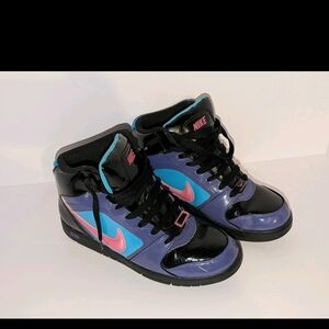 Nike Women's Athletic Shoes - Black, Pink, Blue